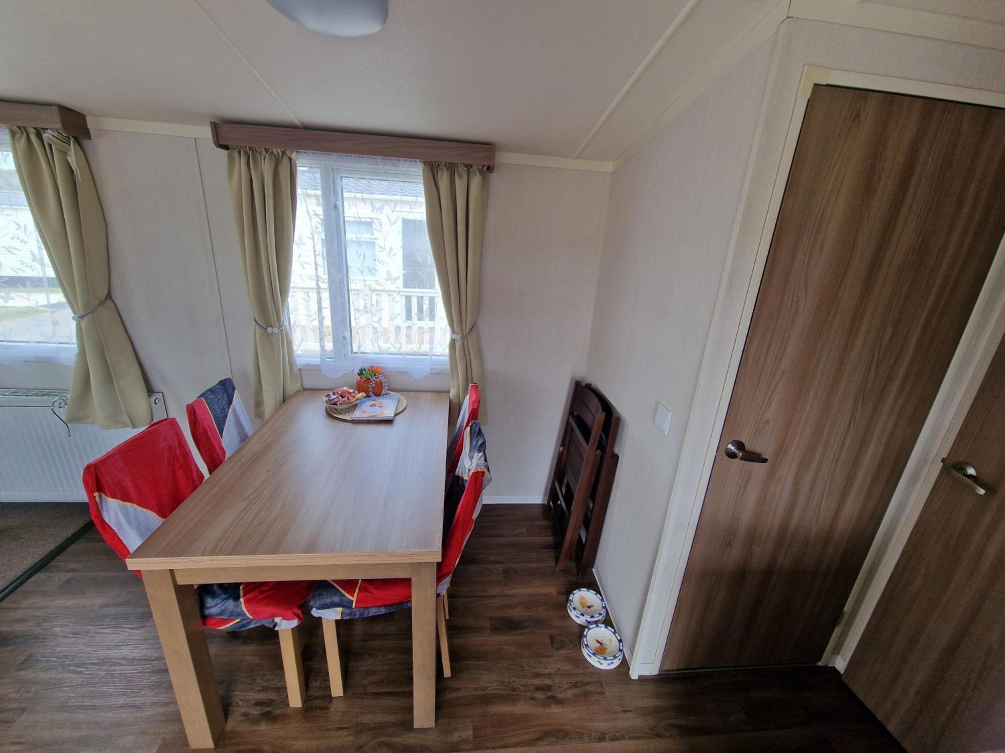 Durdlee Door, D27, Main Rd, West Lulworth, Wareham Bh20 5Pu Hotel Ngoại thất bức ảnh